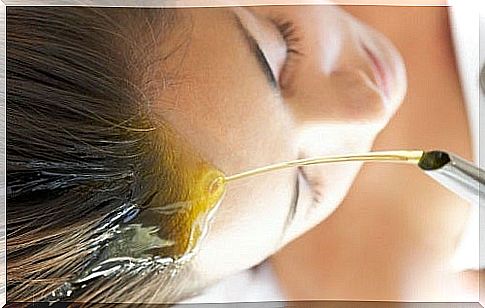 6 natural oils to treat damaged hair