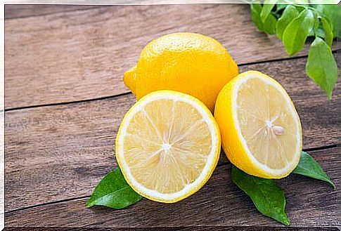 Avoid hair loss with lemon juice