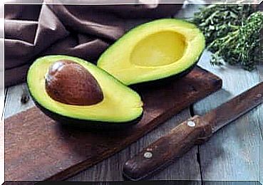 Avocado for high cholesterol levels