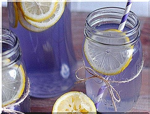 Lavender as a lemonade for headaches and tension