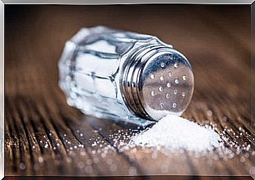 Reduce salt consumption for healthy joints