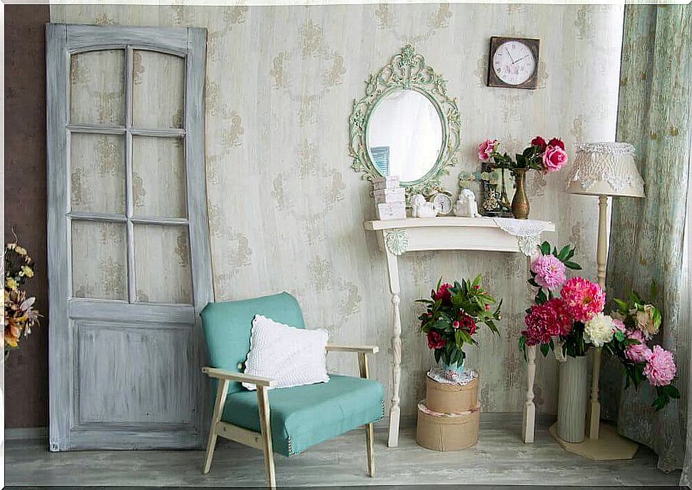 Reuse vintage furniture as decoration