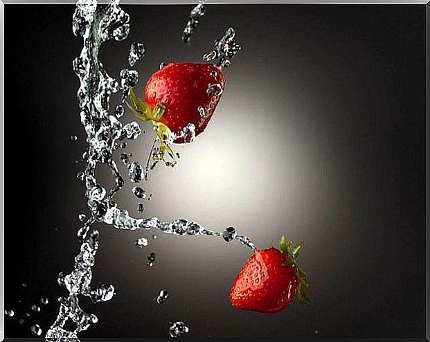 strawberry water